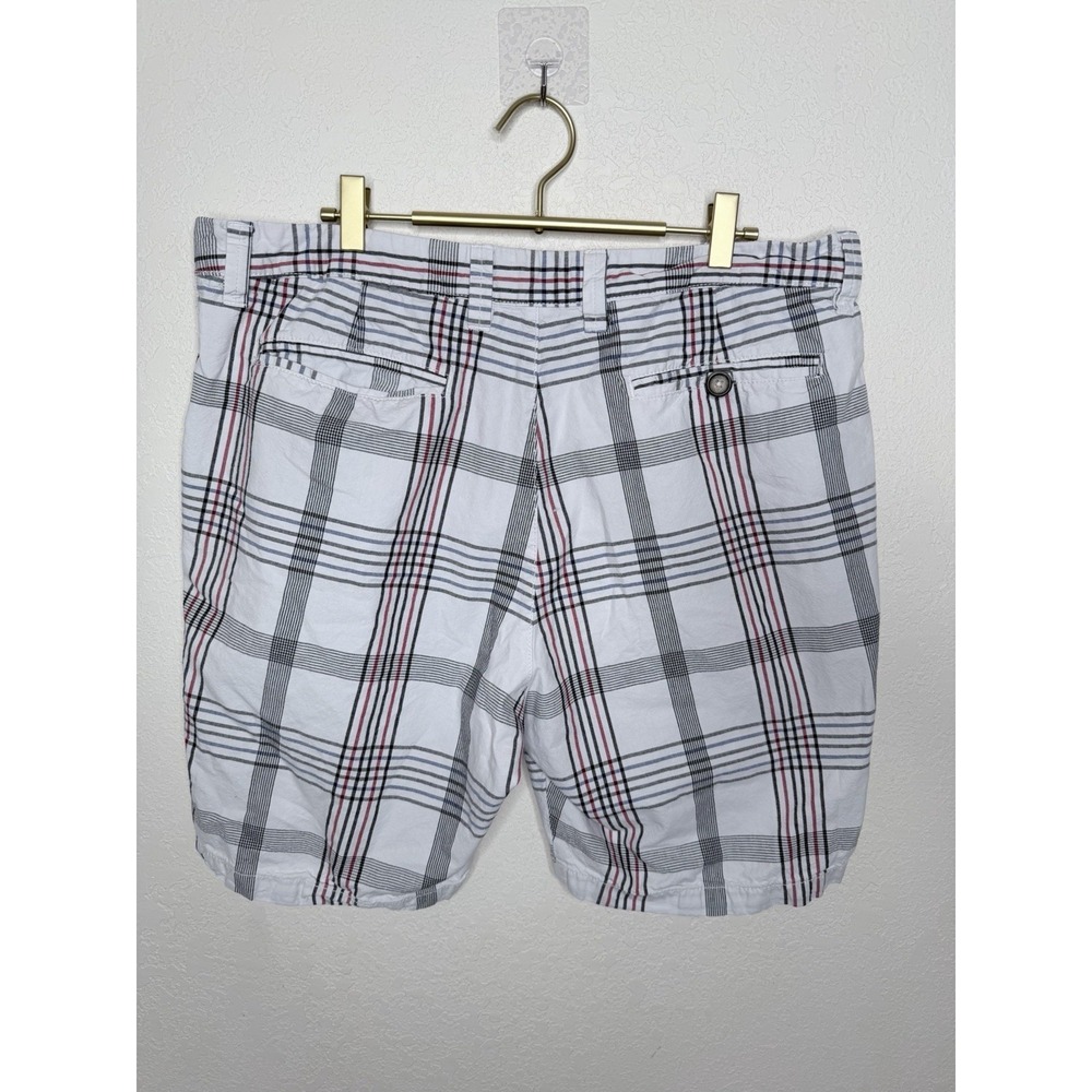 American Rag‎ Shorts Mens 38 Red Blue Plaid Slim Fit Cotton Preppy Casual - Picture 3 of 10